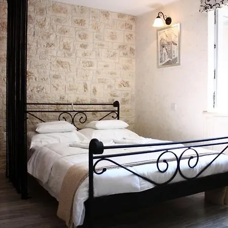Old Town Apartment Sibenik