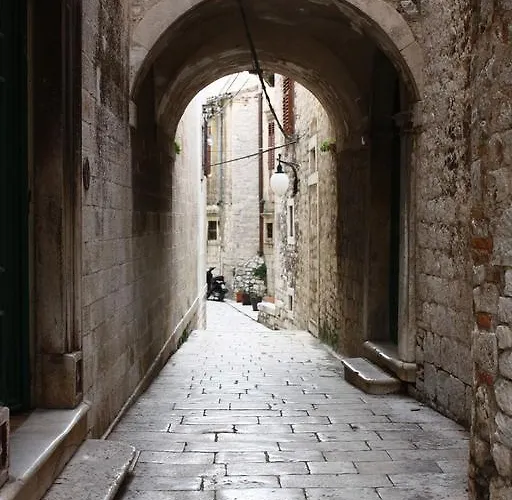 Old Town Шибеник